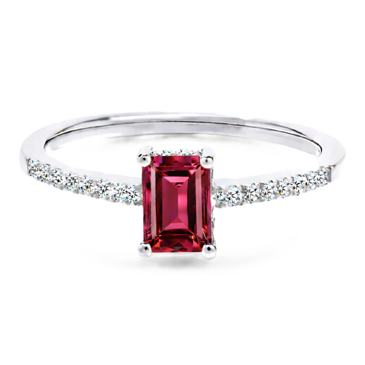 Garnet ring with a 7×5 mm emerald cut in white gold-plated 925 silver, with moissanite. Elegant and refined for daily wear. Available now at BSI Jewelry.