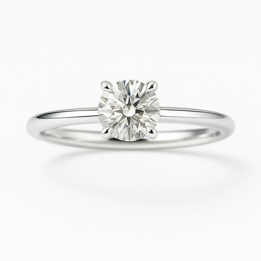 Refined Moissanite round engagement ring in 925 silver with a 3.80 mm brilliant-cut stone. Timeless sparkle and hypoallergenic comfort. Available at BSI Jewelry.
