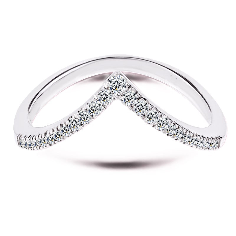 Moissanite V-Shape Wedding Band – 0.10 carat – 925 Silver | BSI Jewelry